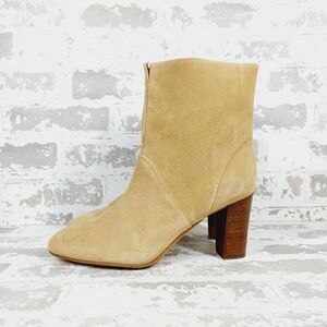 New Franco Sarto Pia Cookie Tan Suede Ankle Booties F434